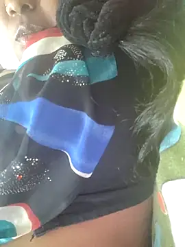 Snapshot of Tamil_roja69 chatting on 03/21/25, 05:43 Tamil roja69 online show from 03/21/25, 05:43