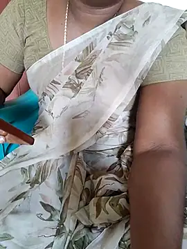 Snapshot of Tamil_roja69 chatting on 09/22/25, 05:42 Tamil roja69 online show from 09/22/25, 05:42