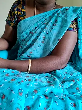 Snapshot of Tamil_roja69 chatting on 09/24/25, 05:44 Tamil roja69 online show from 09/24/25, 05:44