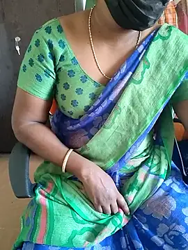 Snapshot of Tamil_roja69 chatting on 05/21/26, 06:53 Tamil roja69 online show from 05/21/26, 06:53