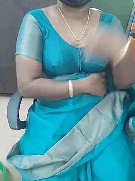 Snapshot of Tamil_roja69 chatting on 05/27/26, 02:25 Tamil roja69 online show from 05/27/26, 02:25