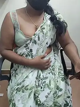 Snapshot of Tamil_roja69 chatting on 05/28/26, 05:54 Tamil roja69 online show from 05/28/26, 05:54
