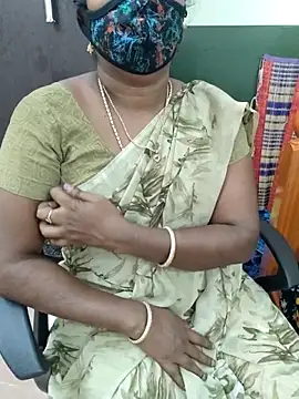Snapshot of Tamil_roja69 chatting on 06/05/26, 01:50 Tamil roja69 online show from 06/05/26, 01:50
