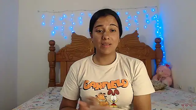 Coral0403 online show from 02/07/25, 05:51