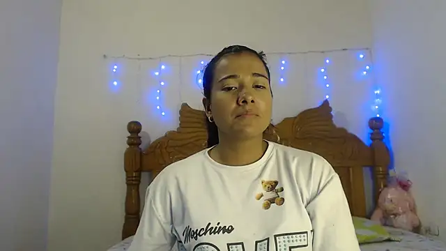 Coral0403 online show from 02/24/25, 11:09