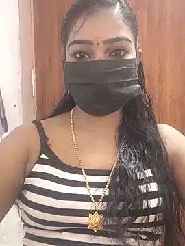 meena 27 online show from 03/18/25, 06:36