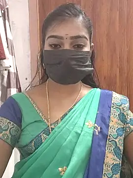 meena 27 online show from 03/20/25, 06:19