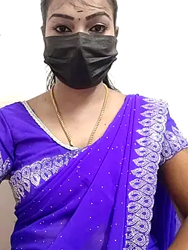 meena 27 online show from 10/17/25, 05:32