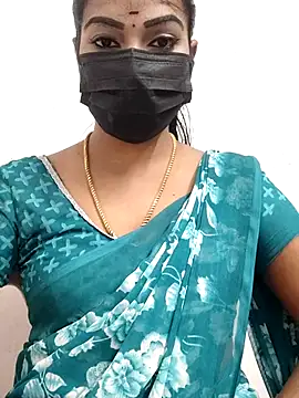 meena 27 online show from 11/04/25, 07:07