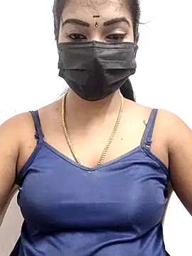 meena 27 online show from 11/04/25, 07:13