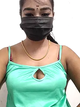 meena 27 online show from 11/19/25, 06:52