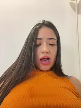 Snapshot of Liam_OH chatting on 01/05/25, 05:51 Liam OH online show from 01/05/25, 05:51