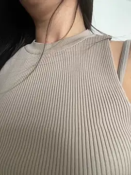 Snapshot of Liam_OH chatting on 02/19/25, 08:20 Liam OH online show from 02/19/25, 08:20