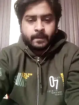 Snapshot of indihotguy chatting on 01/18/25, 05:15 indihotguy online show from 01/18/25, 05:15