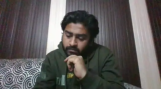 Snapshot of indihotguy chatting on 01/23/25, 01:45 indihotguy online show from 01/23/25, 01:45