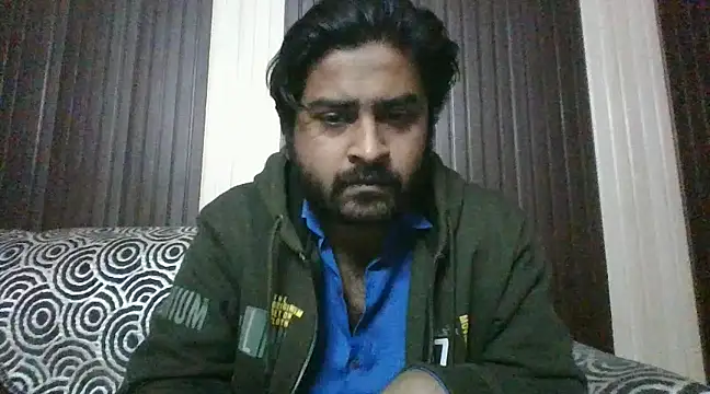 Snapshot of indihotguy chatting on 01/23/25, 05:10 indihotguy online show from 01/23/25, 05:10