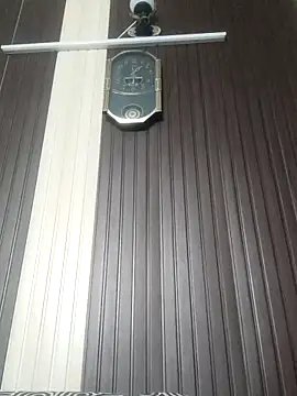 Snapshot of indihotguy chatting on 02/16/25, 12:21 indihotguy online show from 02/16/25, 12:21