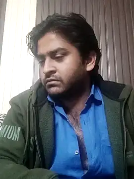 Snapshot of indihotguy chatting on 02/16/25, 06:32 indihotguy online show from 02/16/25, 06:32