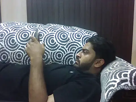 Snapshot of indihotguy chatting on 10/04/25, 10:46 indihotguy online show from 10/04/25, 10:46