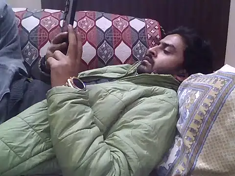 indihotguy online show from 12/15/25, 03:05