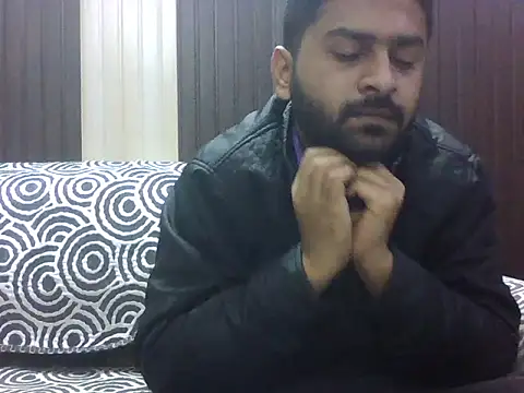 Snapshot of indihotguy chatting on 02/15/26, 10:03 indihotguy online show from 02/15/26, 10:03