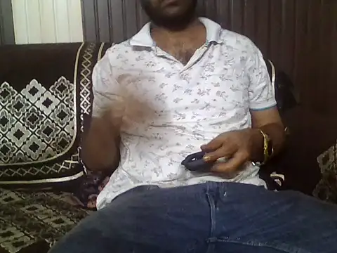 indihotguy online show from 04/30/26, 02:12