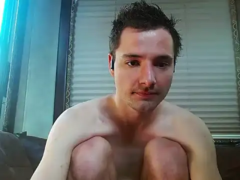Snapshot of feelingverynaughty chatting on 03/25/26, 03:07 feelingverynaughty online show from 03/25/26, 03:07