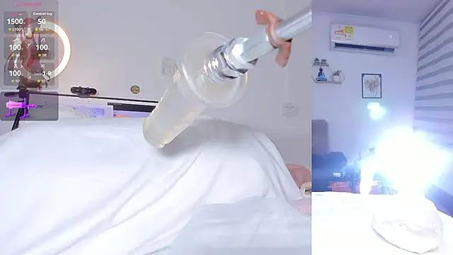 Maria Jones  online show from 10/18/25, 02:14