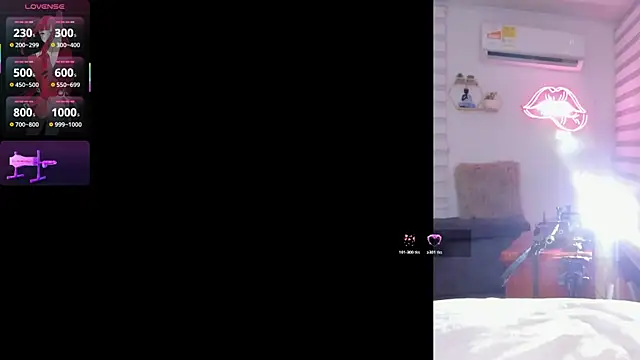 Maria Jones  online show from 01/08/26, 01:08