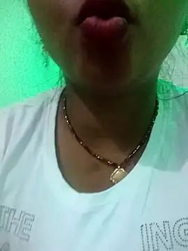 Tanu-Rawatt online show from 03/10/25, 04:25