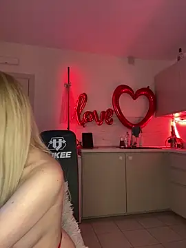 SOFYandMIKE online show from 02/13/26, 08:49