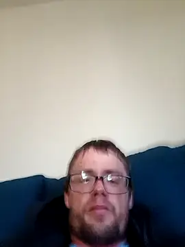 Tykessler34 online show from 10/19/25, 07:36