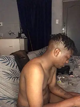 Redfucks333 online show from 04/05/26, 08:17