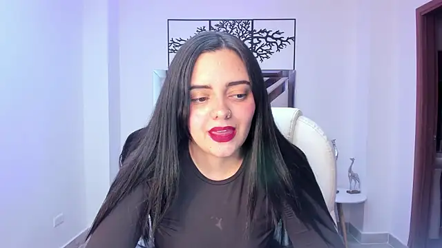 amelia cherry online show from 10/31/25, 11:44