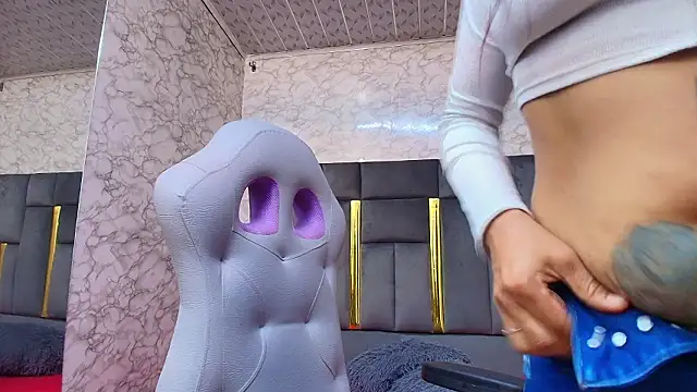 Lorena watson online show from 01/14/26, 02:55