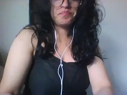 Snapshot of Dayisrik4 chatting on 07/28/26, 01:54 Dayisrik4 online show from 07/28/26, 01:54