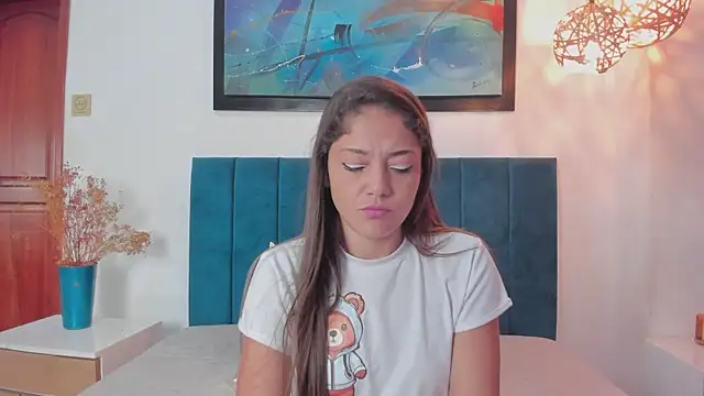 EloiseQuinn online show from 10/06/25, 01:52