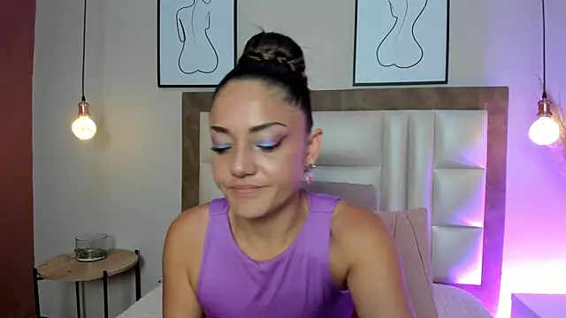 EloiseQuinn online show from 12/20/25, 01:18