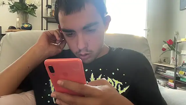 mauri200 online show from 09/29/25, 10:09