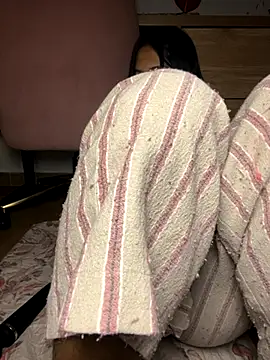 Ninabrunette18 online show from 11/06/25, 02:23