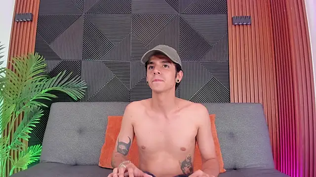 Snapshot of saul_novak chatting on 01/09/25, 07:50 saul novak online show from 01/09/25, 07:50