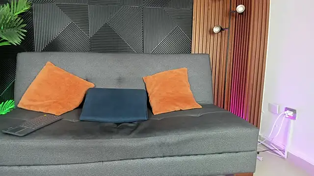 Snapshot of saul_novak chatting on 01/22/25, 07:45 saul novak online show from 01/22/25, 07:45