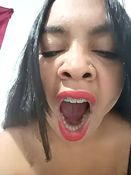 Brendabluee online show from 09/08/25, 10:09