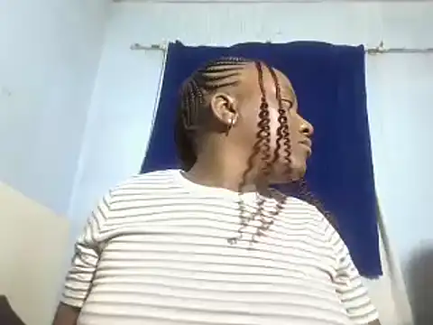 ThamiXX online show from 03/16/25, 03:50