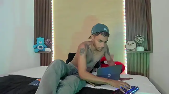 Evans777  online show from 01/11/25, 05:07