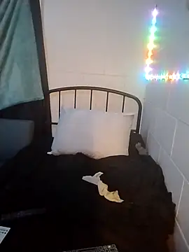 k1oudE online show from 03/31/26, 03:12