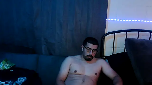 Snapshot of k1oudE chatting on 05/09/26, 09:25 k1oudE online show from 05/09/26, 09:25