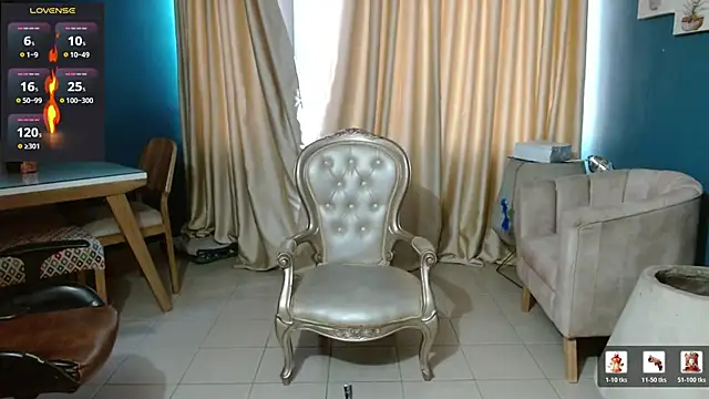 Snapshot of Noah-cock chatting on 06/17/26, 11:34 Noah-cock online show from 06/17/26, 11:34