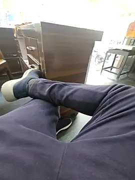 Snapshot of pyasevickybabu563 chatting on 01/04/25, 10:16 pyasevickybabu563 online show from 01/04/25, 10:16