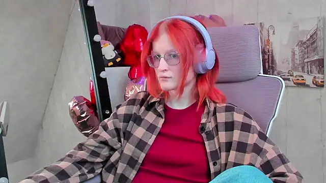 Snapshot of ElizabethHarpper chatting on 02/16/26, 09:27 ElizabethHarpper online show from 02/16/26, 09:27